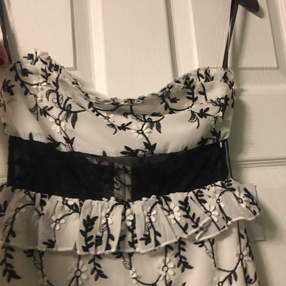 Majorelle Quinn Midi Dress in White Meadow NWT Size XS - Picture 8 of 15